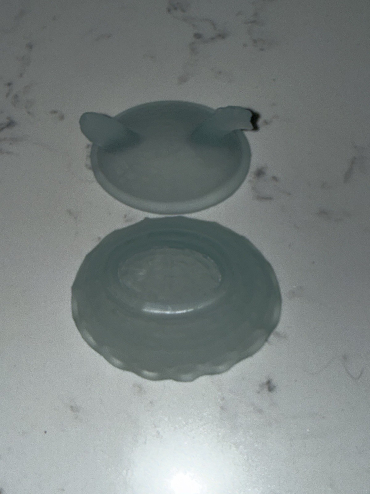 Boyd Crystal Valor Satin Hen On Nest