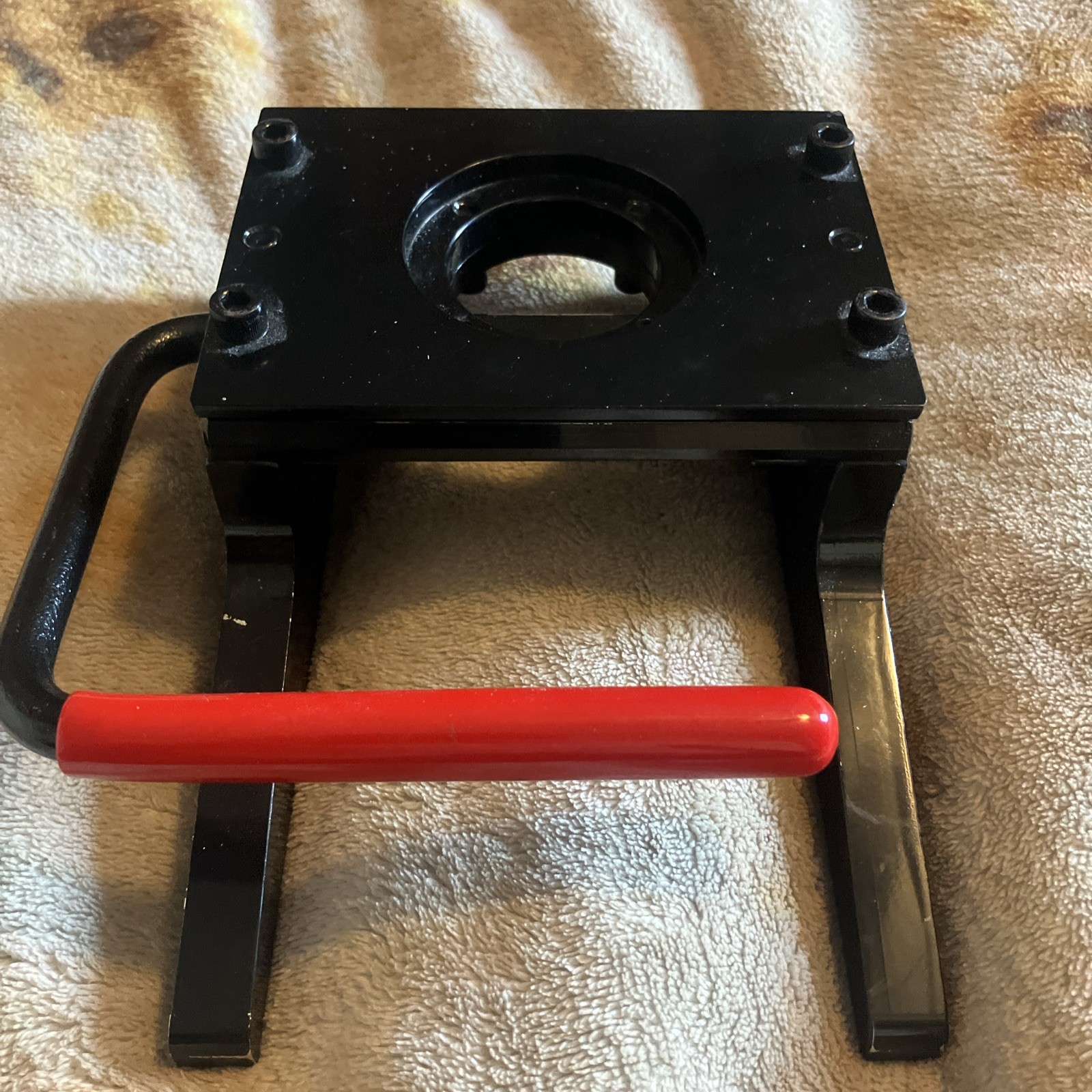 American Button Machine  2.5" Graphic Punch Circle Cutter for Buttons Terce