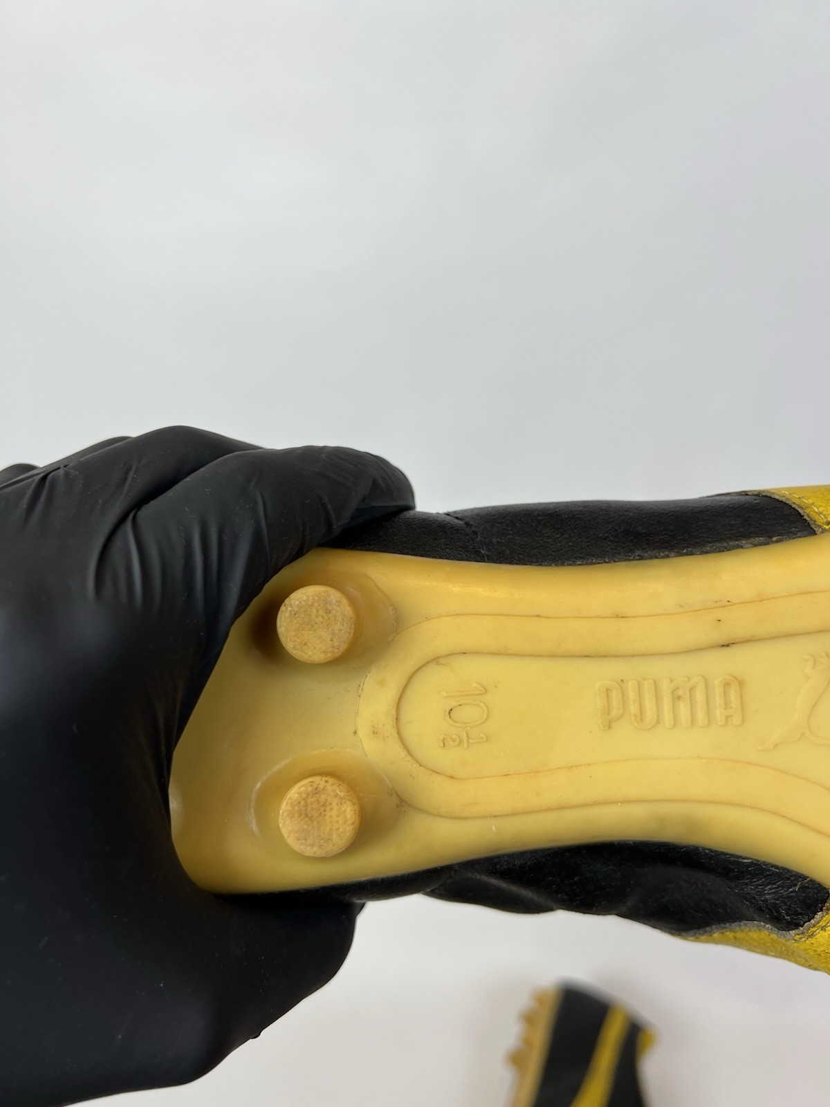 Vintage PUMA BORUSSIA Soccer Futbol Cleats Black Yellow