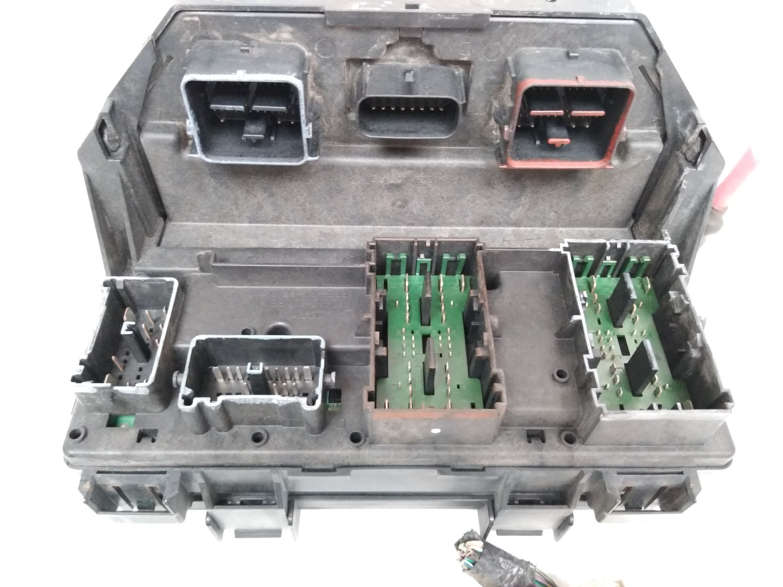 56049720AR Chrysler 2008 2009 Town & Country Fuse Box Engine Bay TIPM OEM B2