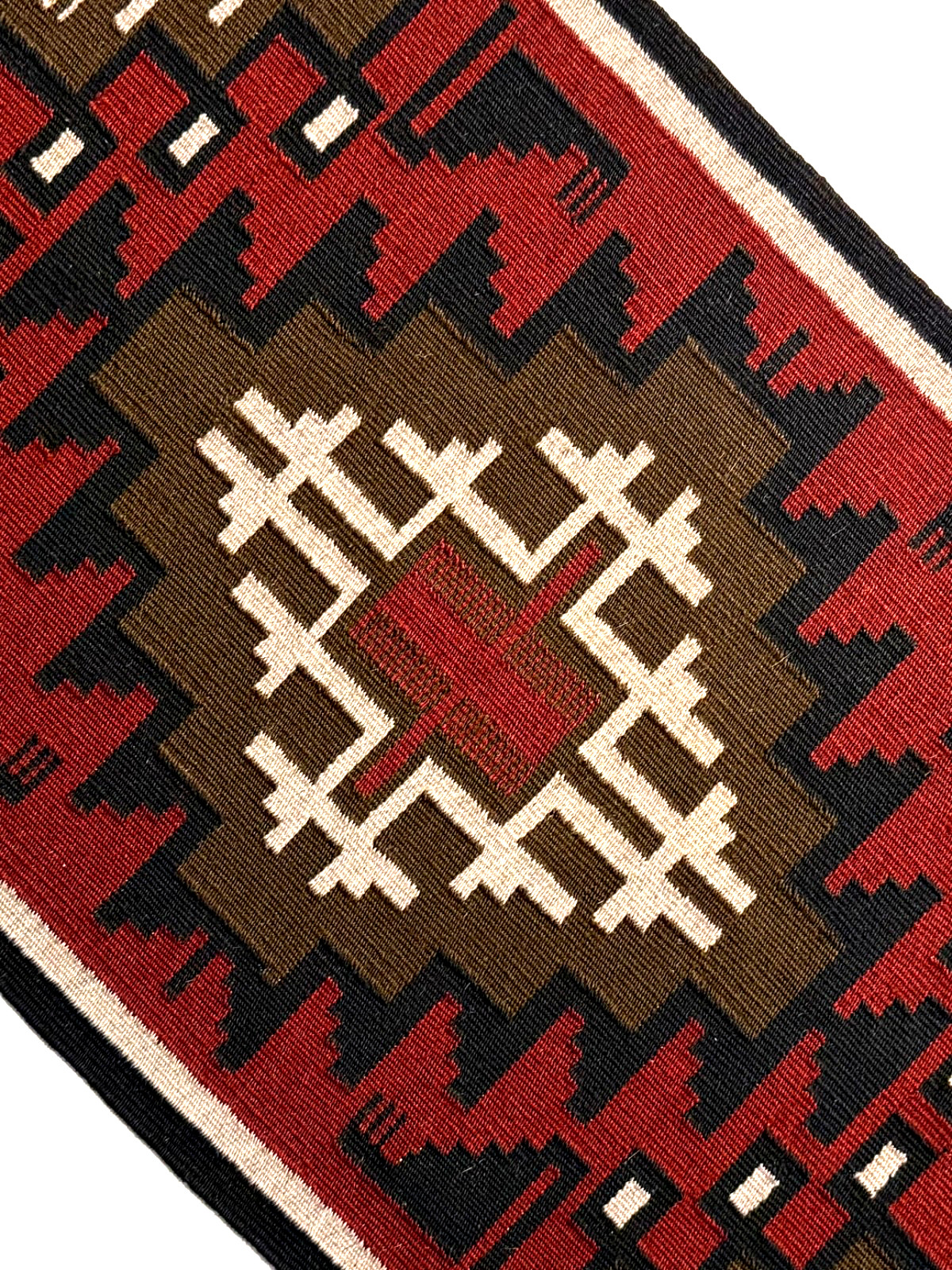 BEAUTIFUL NAVAJO GANADO RUG, INTRICATE DESIGN, HANDSPUN WOOL, 20TH C, MINT
