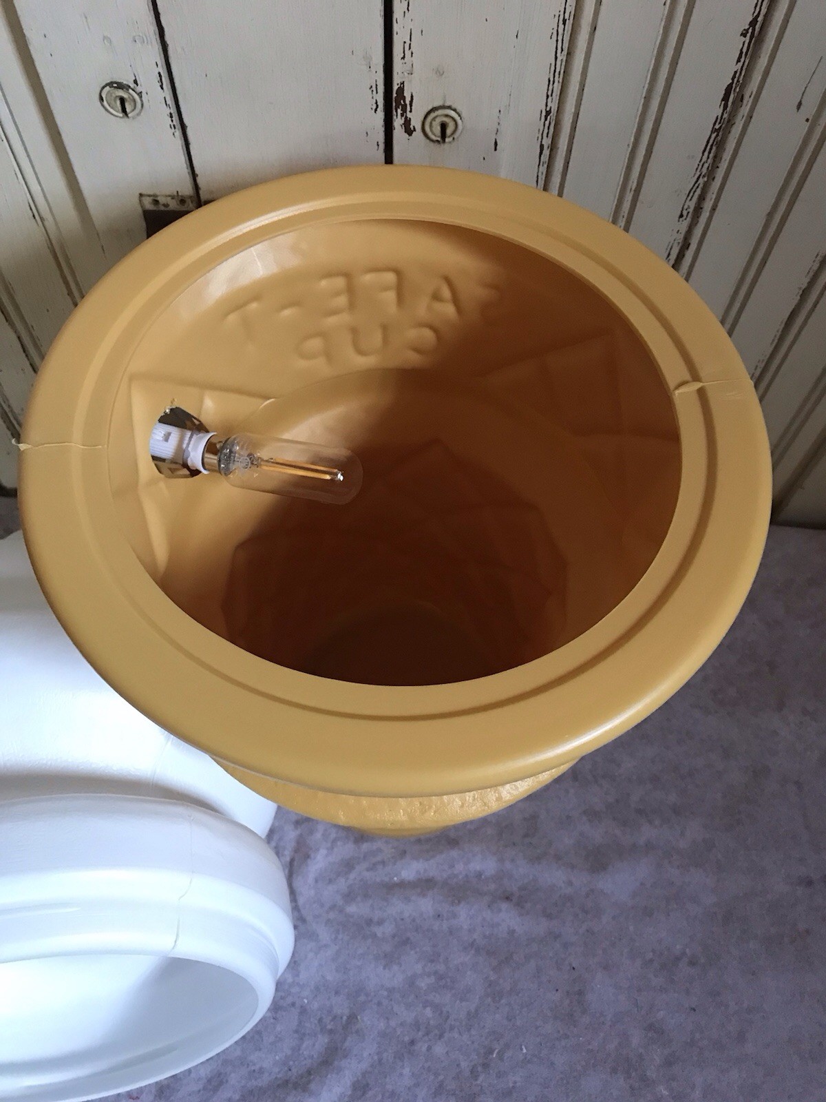 Blow Mold Giant Plastic Ice Cream Cone Display Vanilla Swirl Safe T Cup LIGHTED