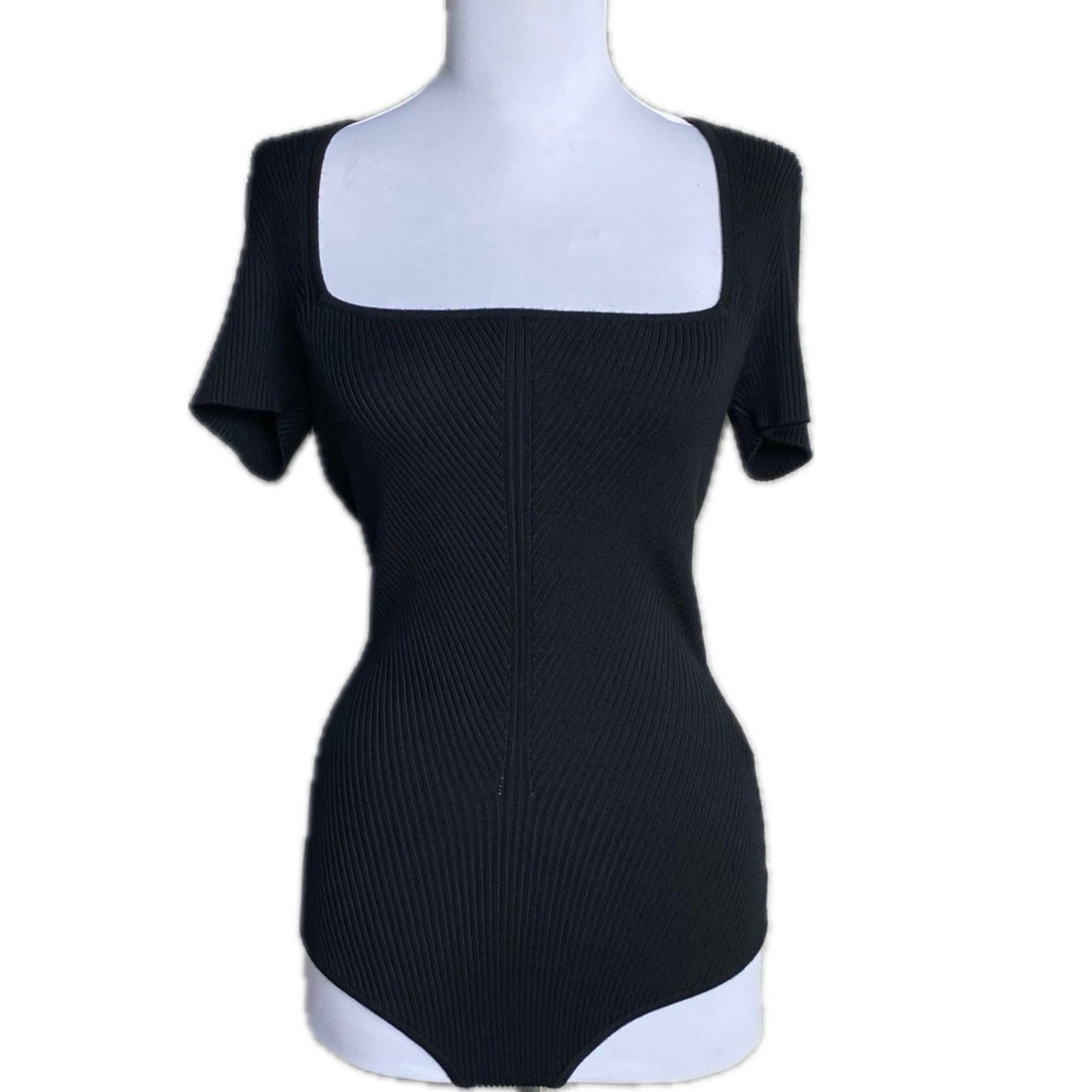 ABERCROMBIE Ribbed Knit Short Sleeve Bodysuit Size M Black Portrait Square Neck