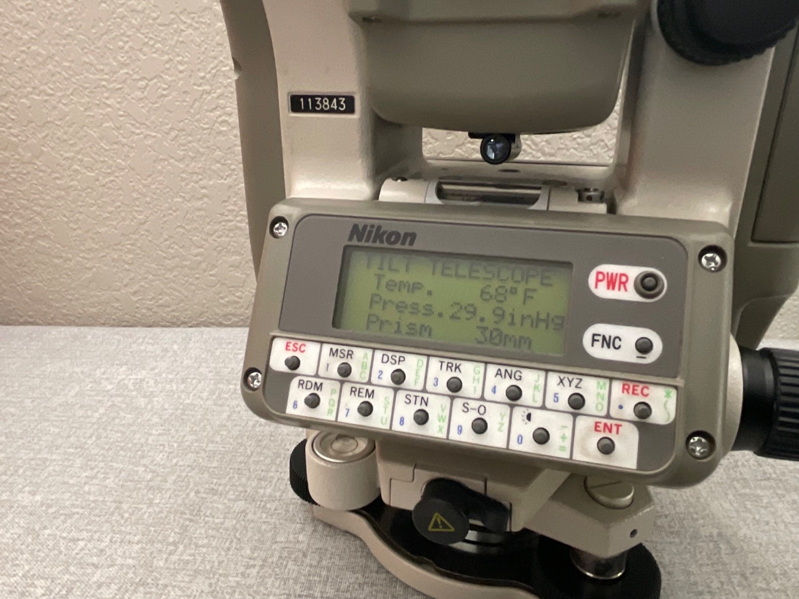 Nikon DTM-420 Surveying Total Station 2 Battery, charger + Case