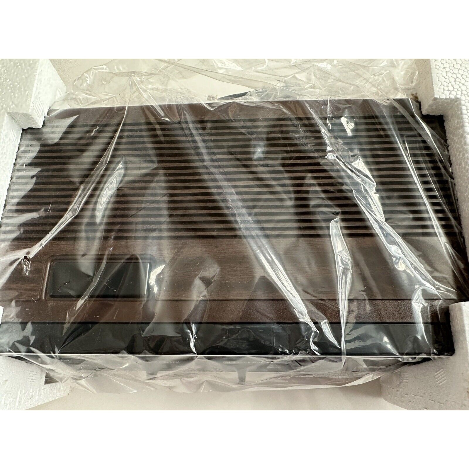 VINTAGE *NEW* 1980's Sanyo RM 5300 Walnut LED Alarm Clock Radio