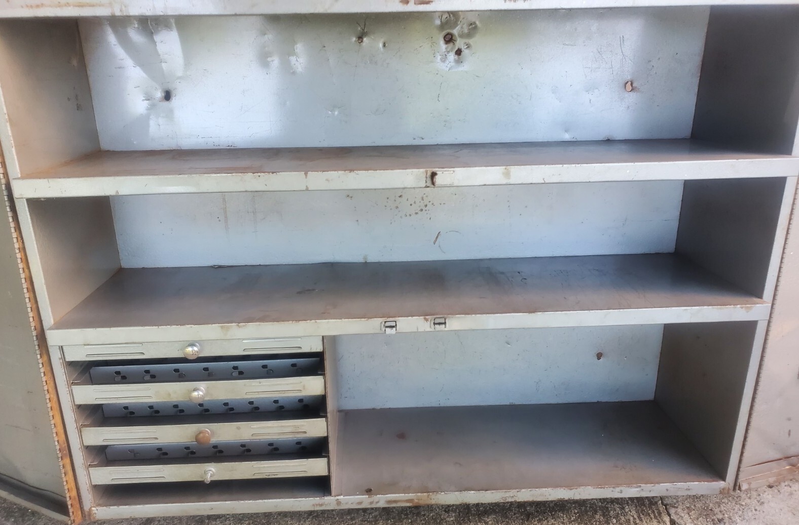 Vintage Shurhit Ignition Steel Automotive Advertising Workshop Cabinet *P/U ONLY