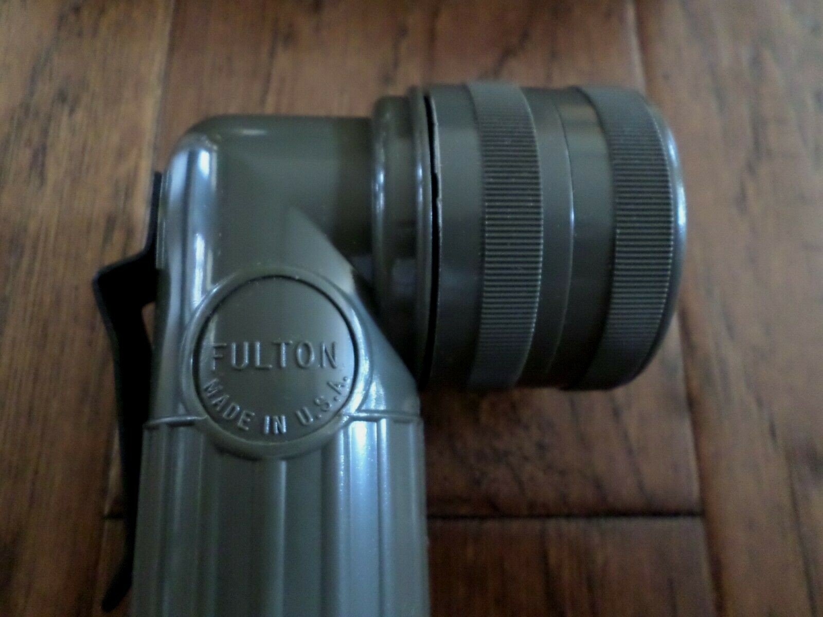 U.S MILITARY ISSUE ANGLE HEAD FLASHLIGHT FULTON MX-991/U OD GREEN U.S.A MADE NEW