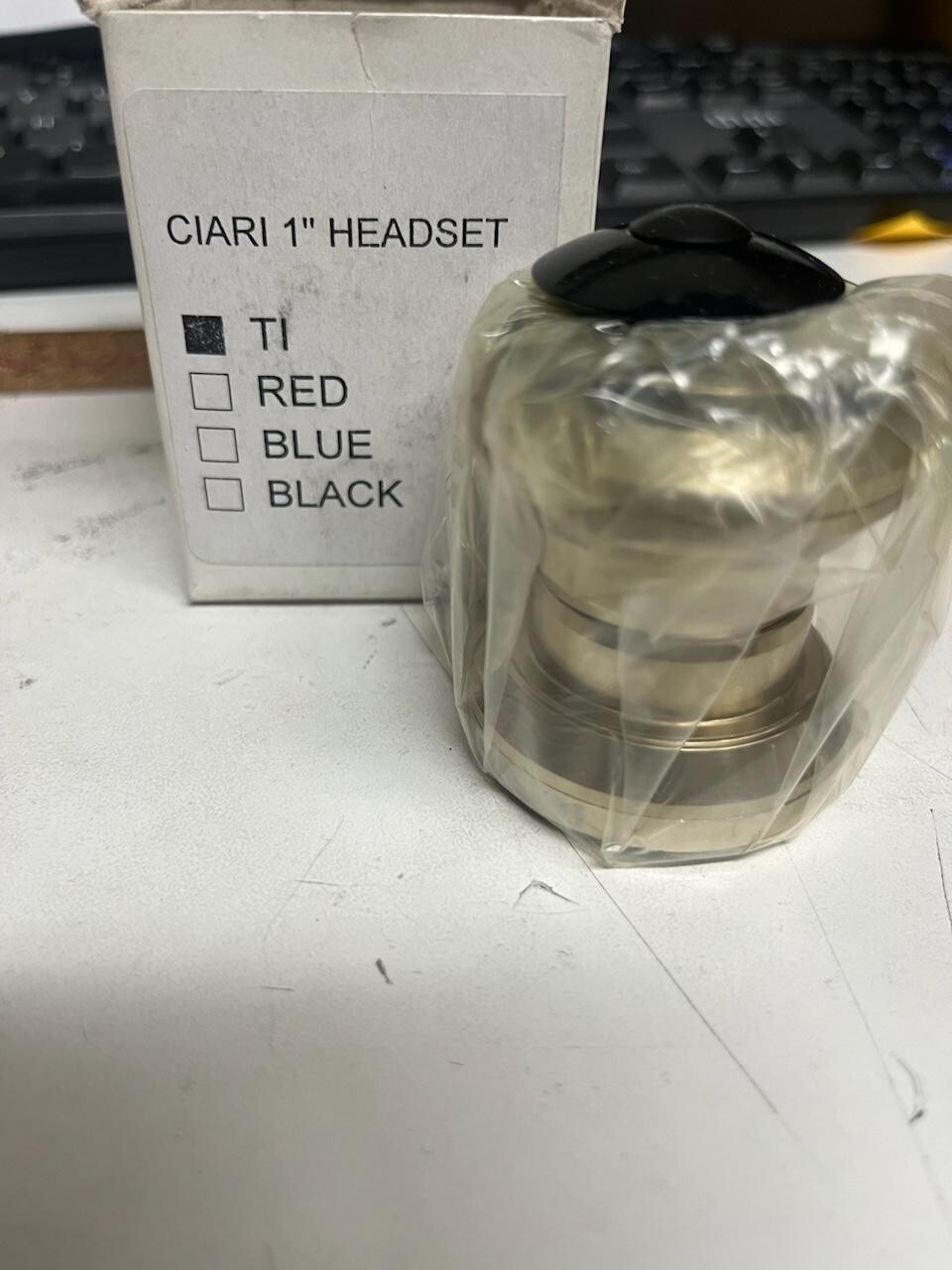 Ciari Headset Sealed 1" Titanium