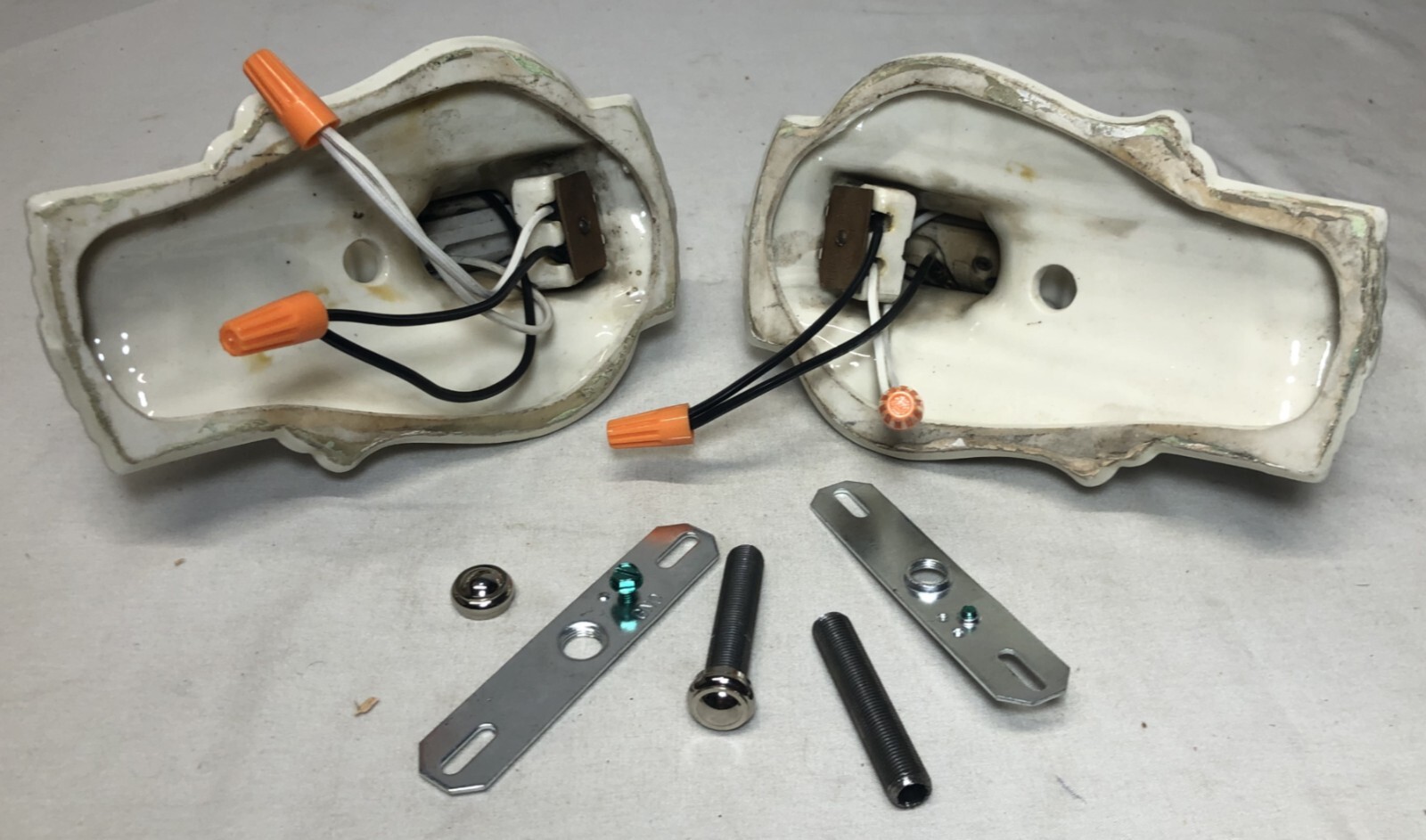 Porcelain Wall Sconce Pair Vtg Ceramic Light Fixture Flower Gold Art USA #i29