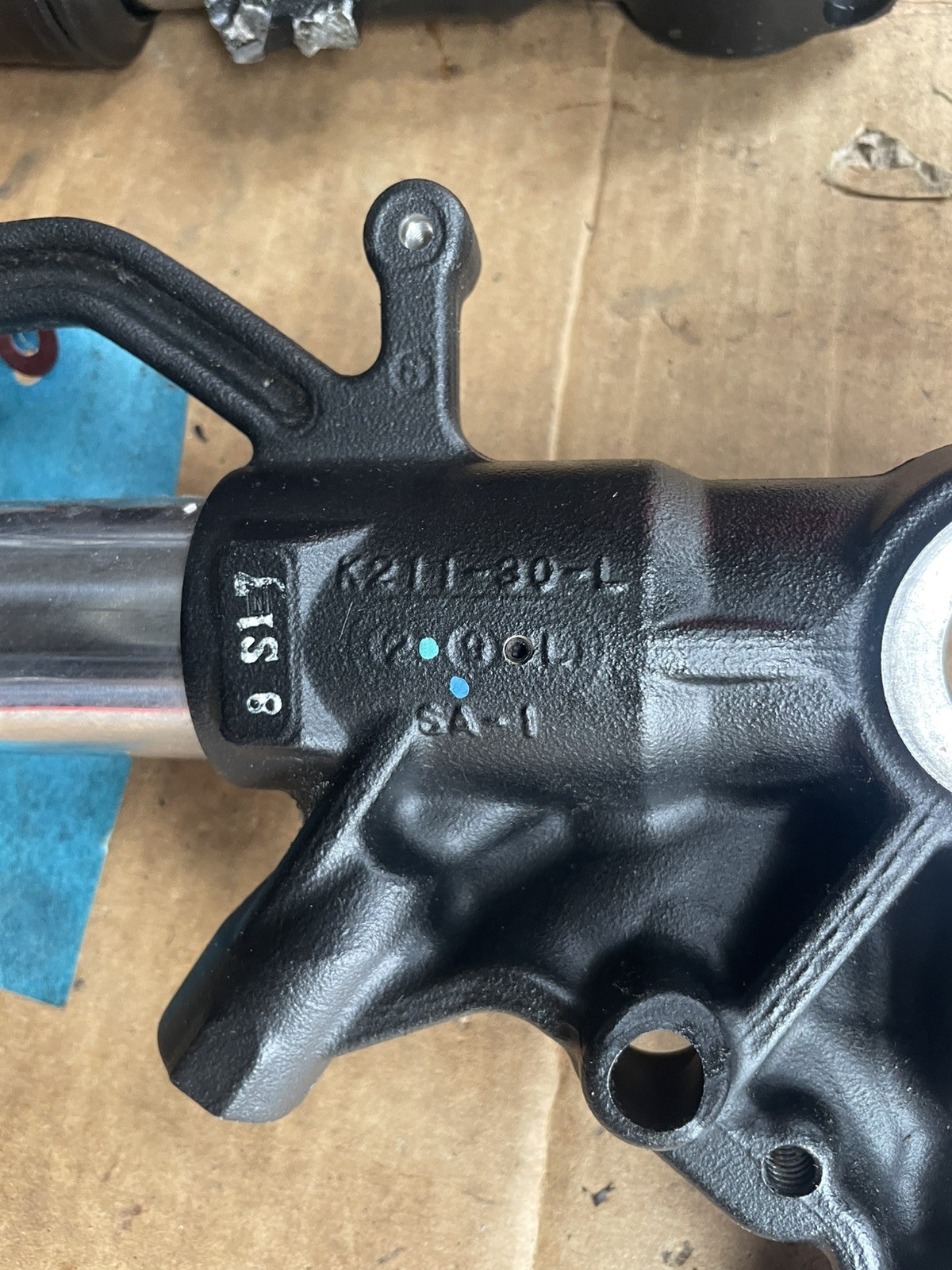 2023 19 - 25 KAWASAKI NINJA ZX636 ZX6R FRONT RIGHT LEFT SIDE FORKS TUBE LEG BENT