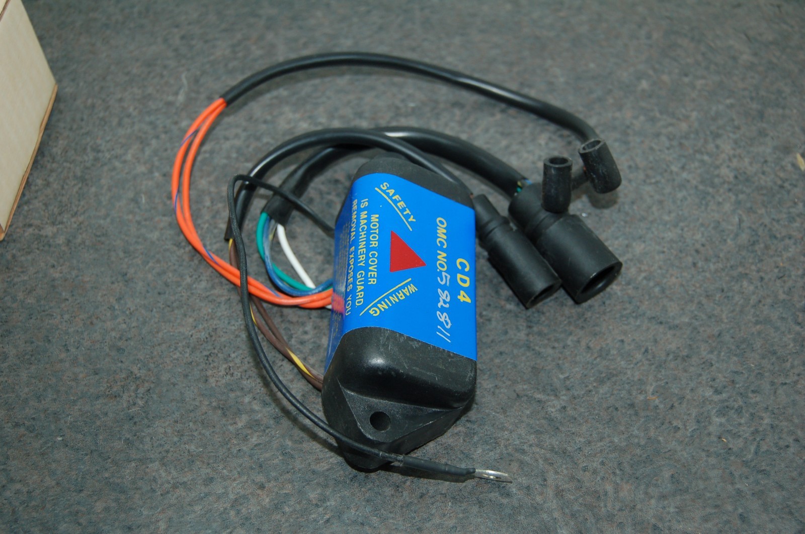 NOS GENUINE OMC 582811 Power Pack OEM EVINRUDE 0582811 NEW OLD STOCK FACTORY