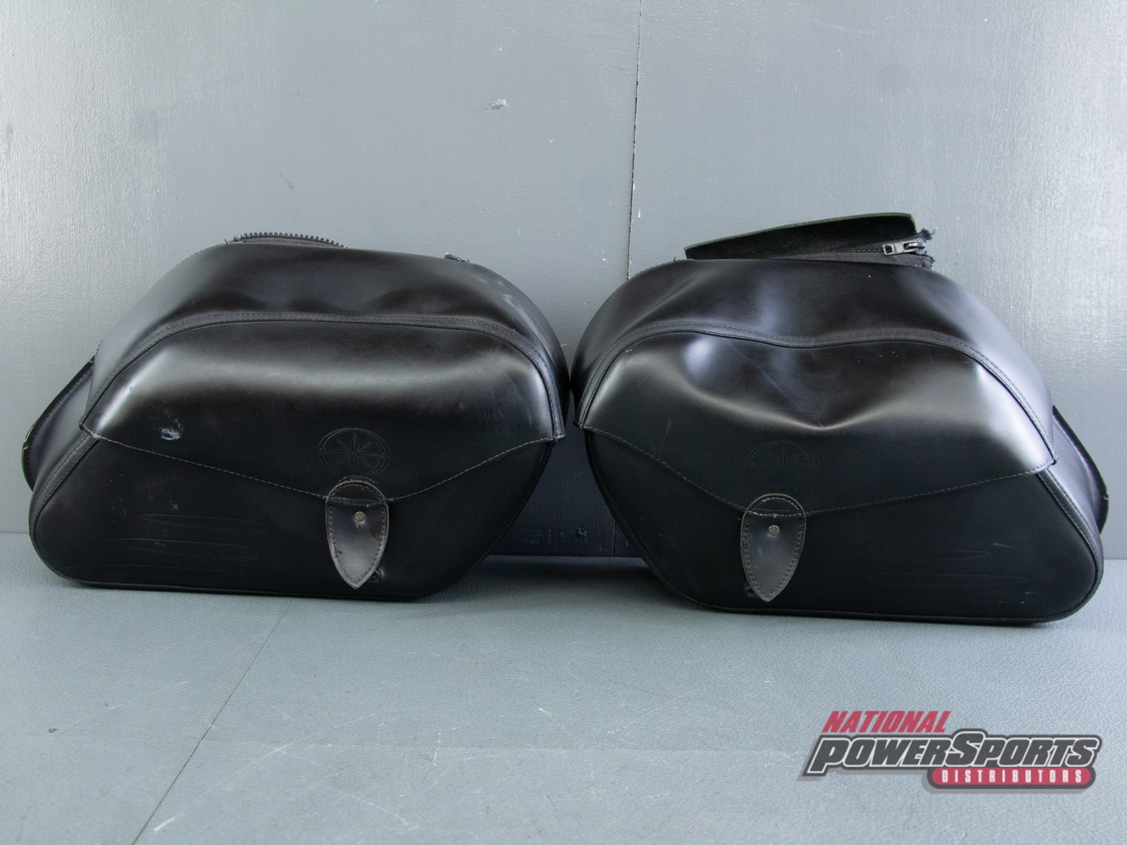 2008 - 2017 GENUINE YAMAHA RAIDER XV1900 THROW OVER SADDLEBAGS + SADDLEBAG STAYS