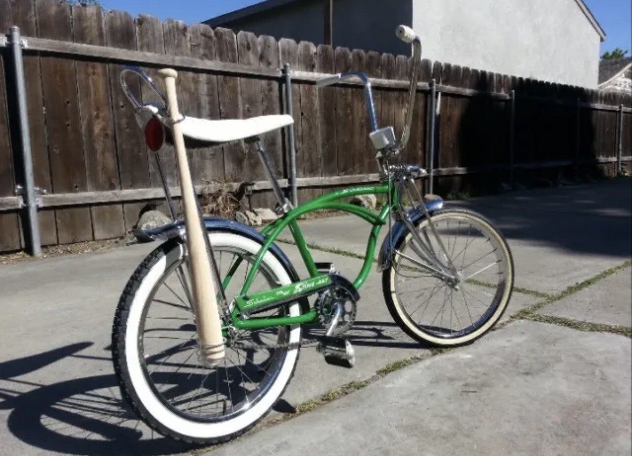 Schwinn Stingray Baseball Bat holder Muscle bike Fit 12”-26”