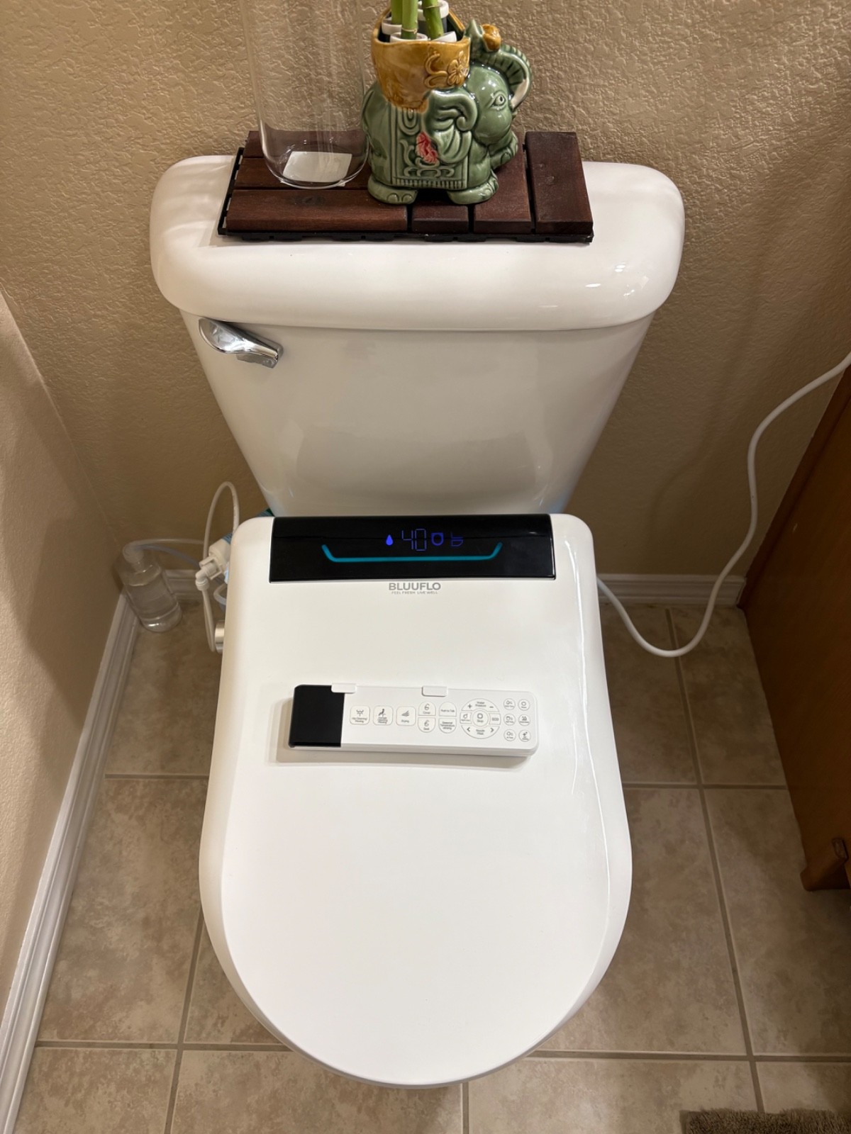 Electric Bidet Smart Toilet Seat- Elongated with Remote Control