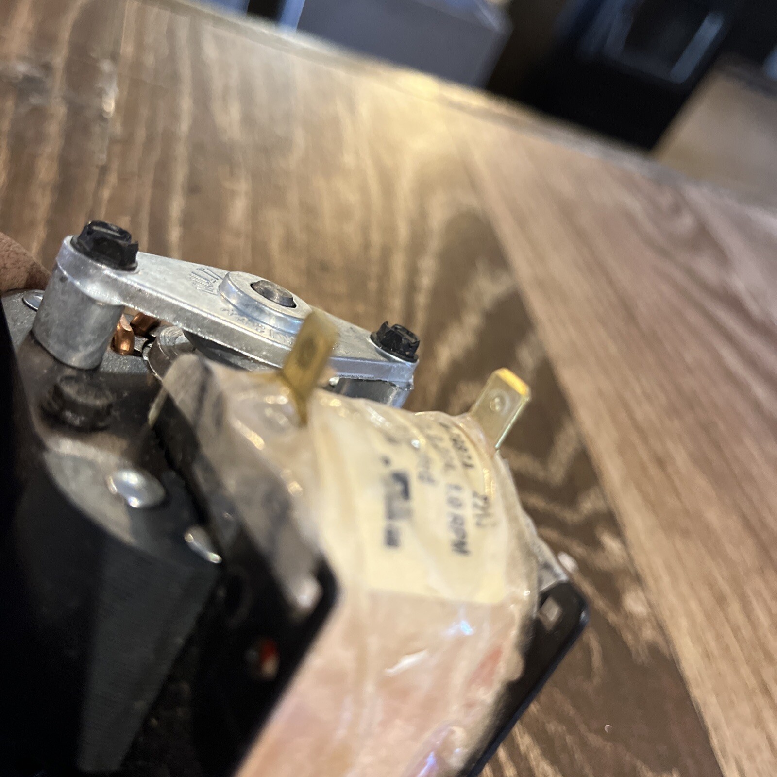 Alaska coal stove paddle feed gear motor