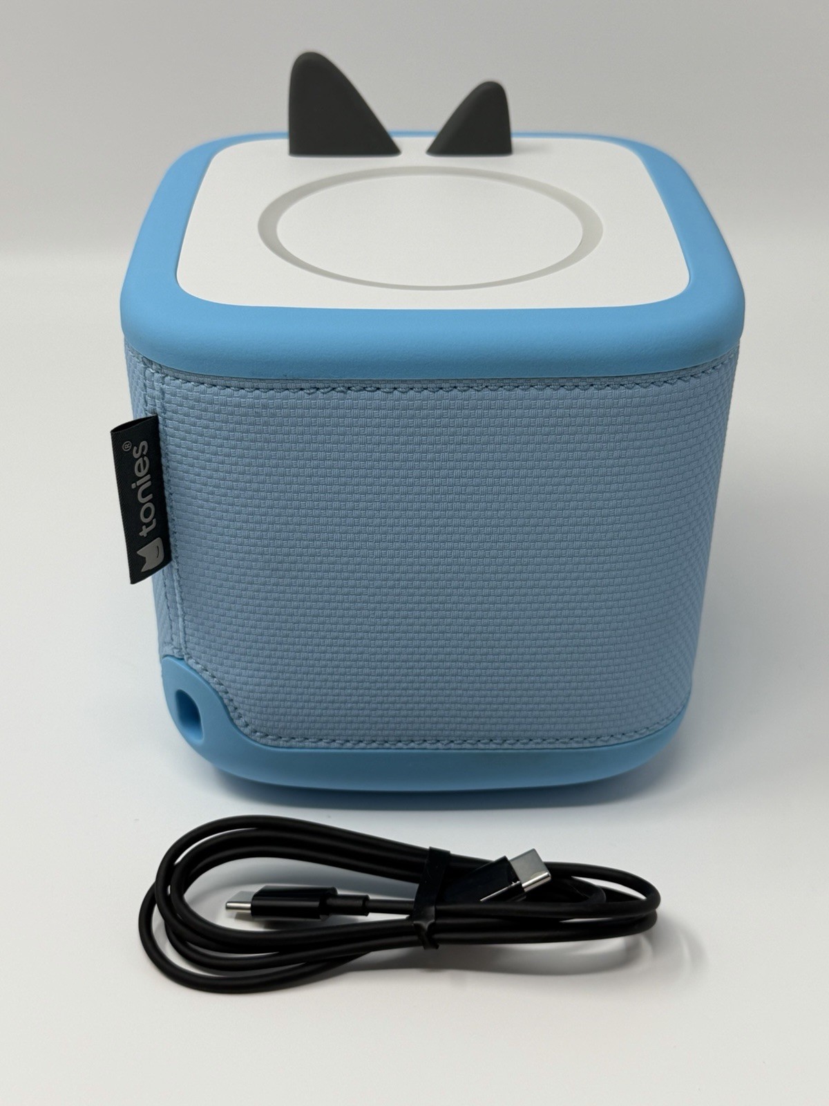 ¥Tonies Toniebox 2 Sky Blue Audio Player Kids Story Box With Charging Cable -New