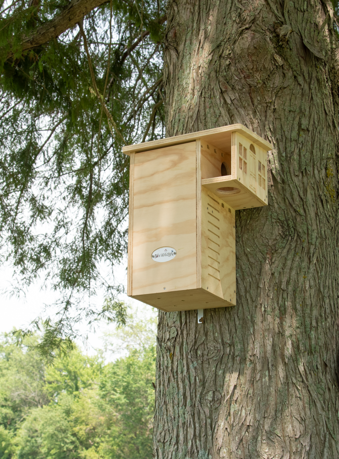 JCs Wildlife Plywood Squirrel House Nesting Box