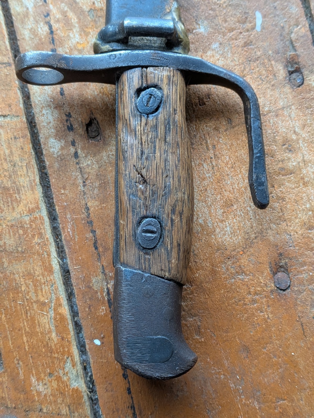 Shortened WW2 Japanese Arisaka Type 30 Bayonet w/Scabbard