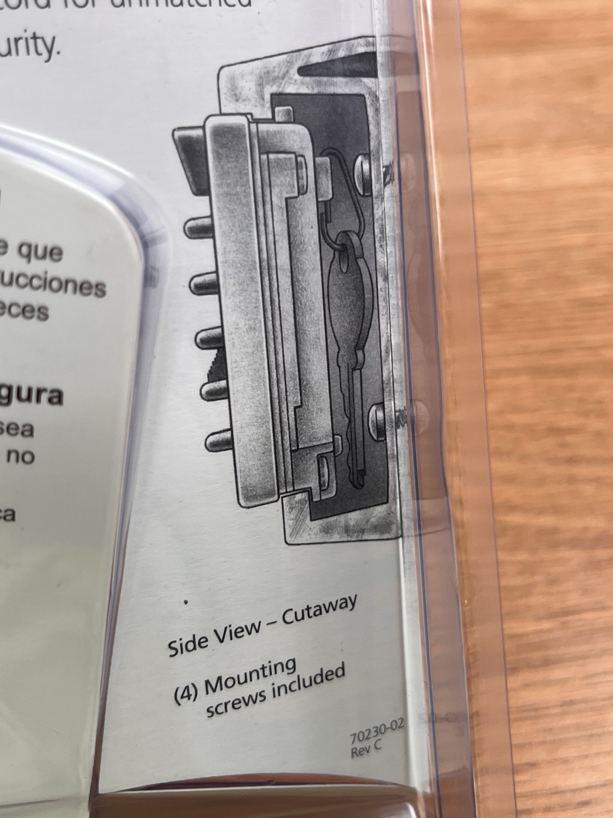 Kidde Key Safe Lock Box Holds 2 Keys Mounted w/ Pushbutton Combo Lock White NEW