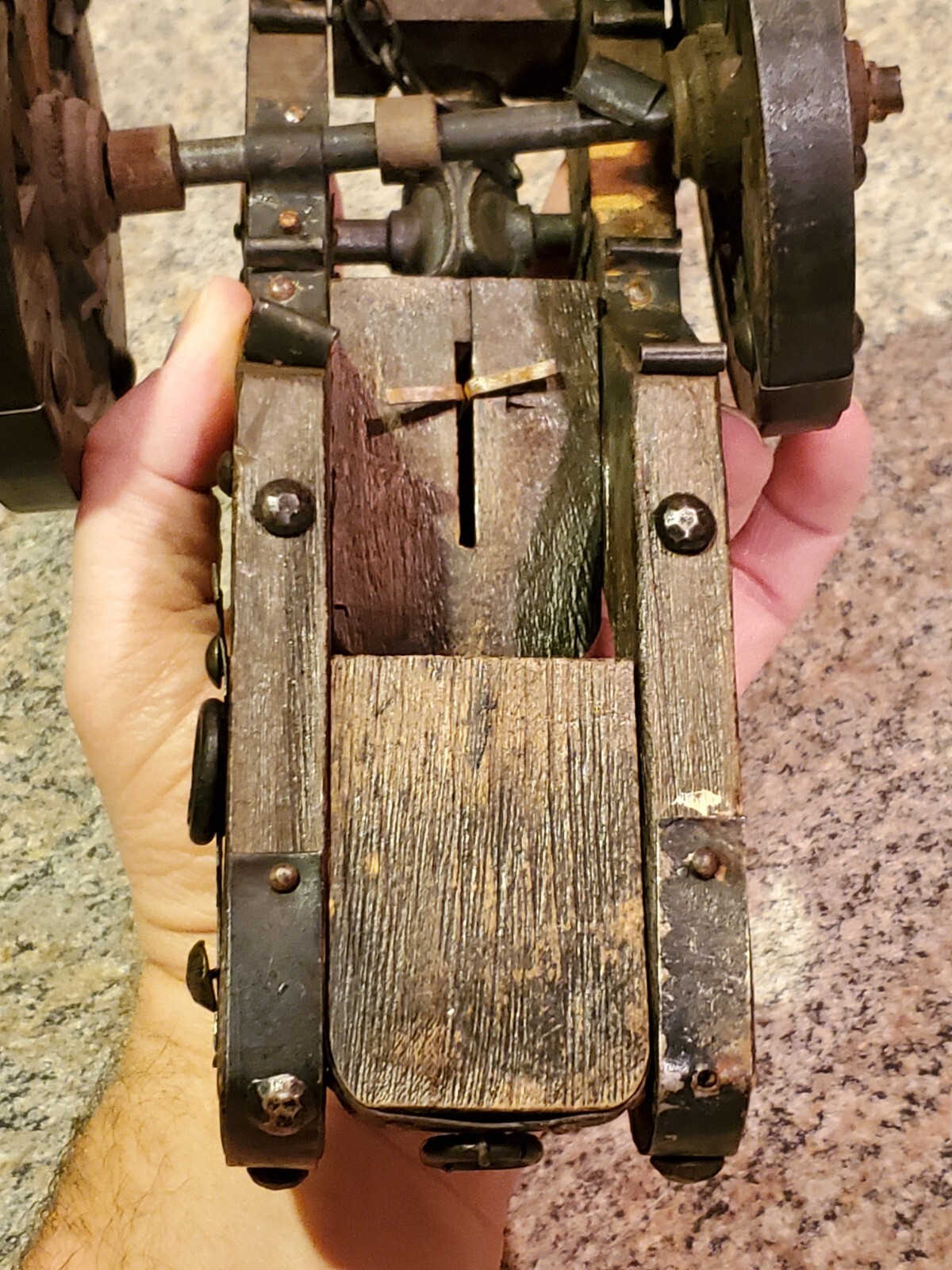 Model of a Spanish Field cannon, circa 16th century Replica Metal And Wood (Z6)