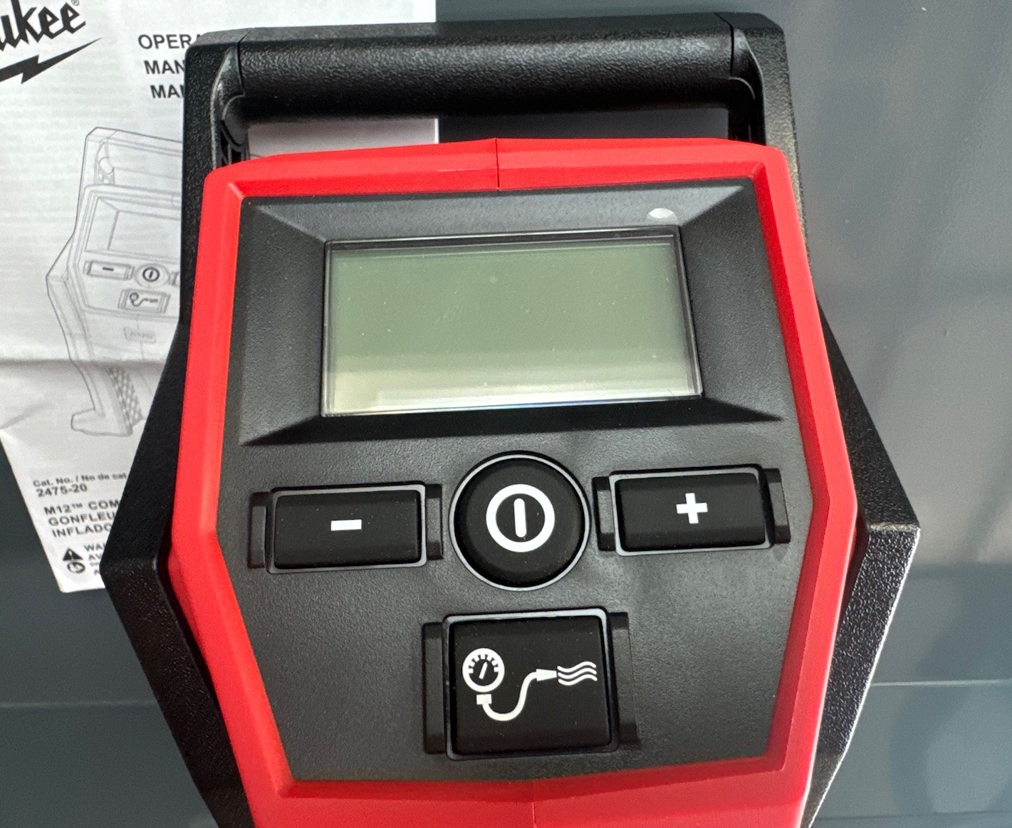 Milwaukee M12 12-Volt Lithium-Ion Cordless Portable Inflator 2475-20 (Tool Only)