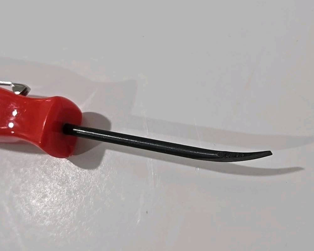 2PK SNAP ON TOOLS LOGO EMBLEM Matte Black Badge Decal + 2 Pocket Pry Bars RED !!