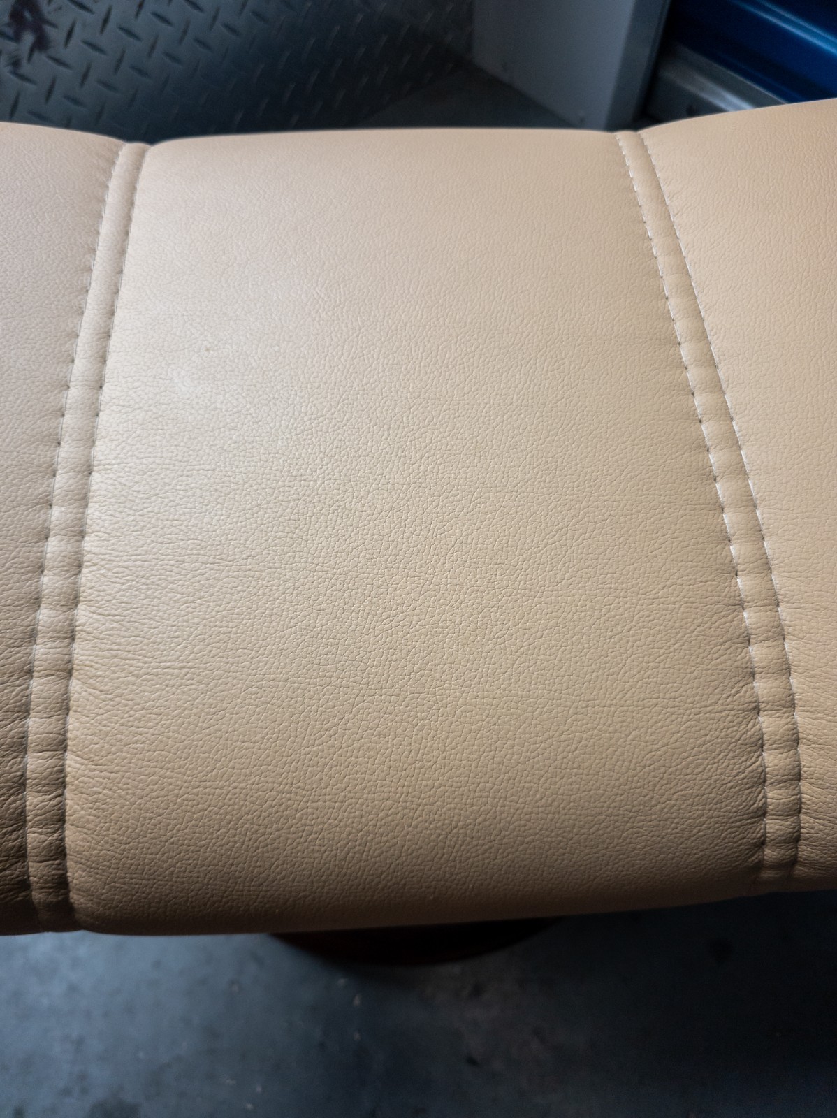 Ekornes Stressless Batick Latte Colored Leather Ottoman | Tilt Function