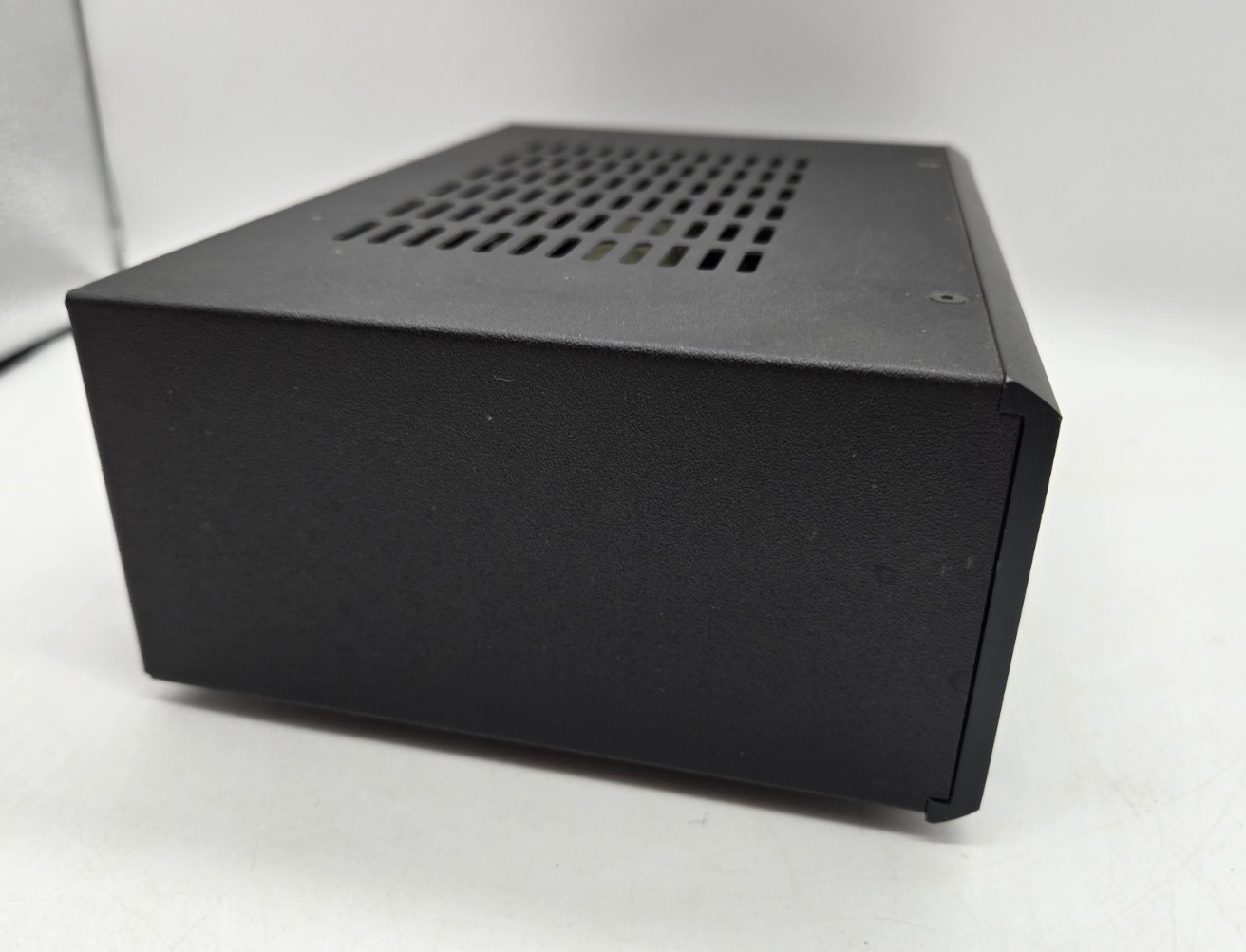 ADCOM GFS-3 Speaker Selector