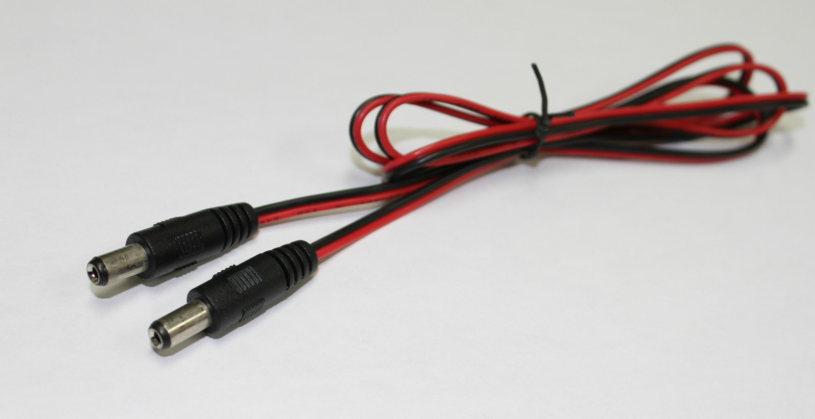 2.1/2.1mm ( male to male )Extension Cable for DC Power Supply CCTV