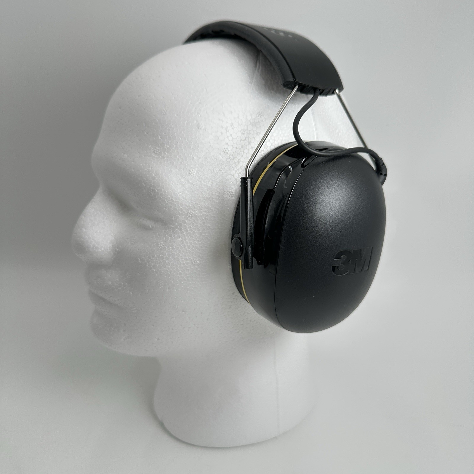 3M WorkTunes Connect PRO Bluetooth Hearing Protection Class 5 Mic 24dB NRR