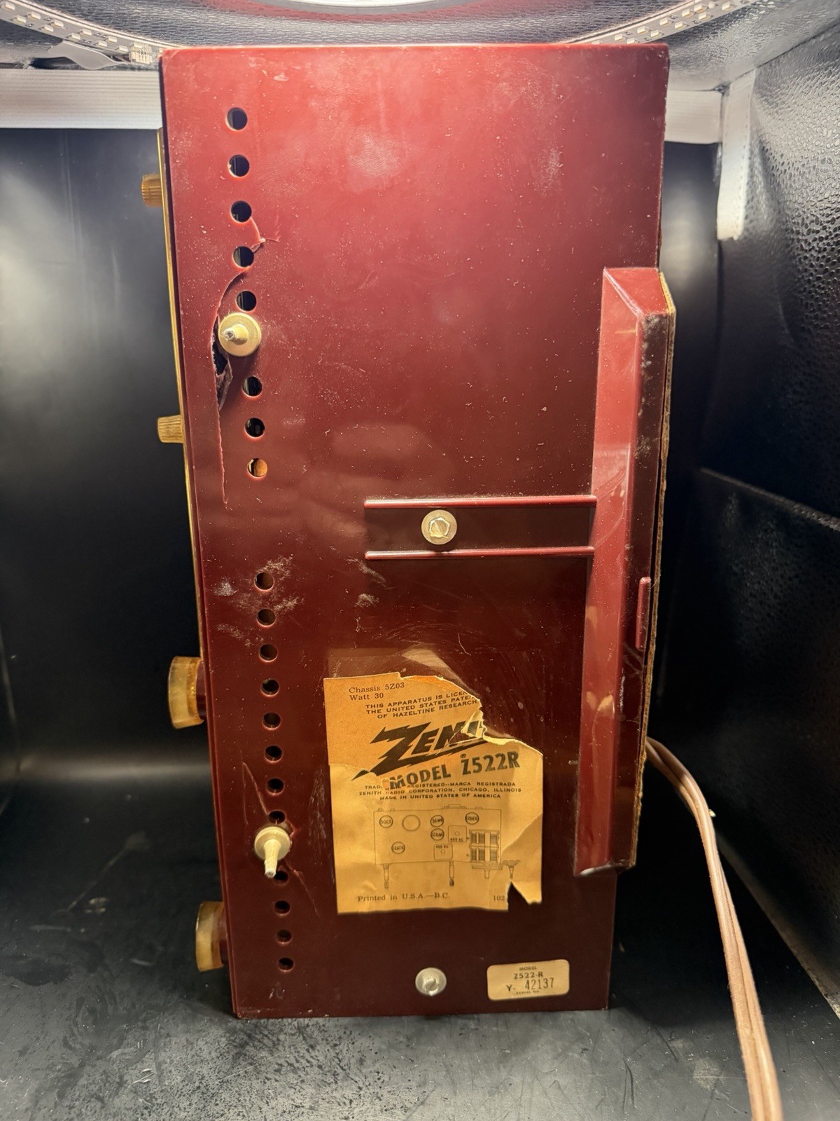 Vintage Zenith Z522R Tube AM Clock Radio Mid Century – Working