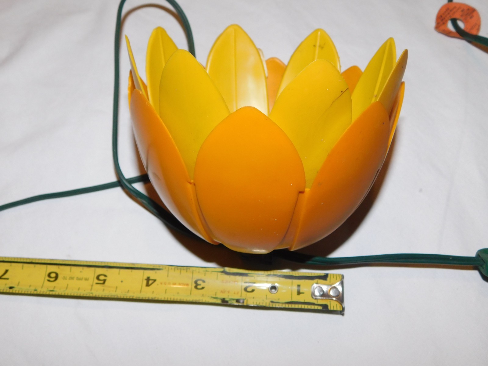 VTG NOMA BLOW MOLD TULIP TIKI OUTDOOR LIGHT STRING LIGHTS 14 ft CAMP PATIO RV