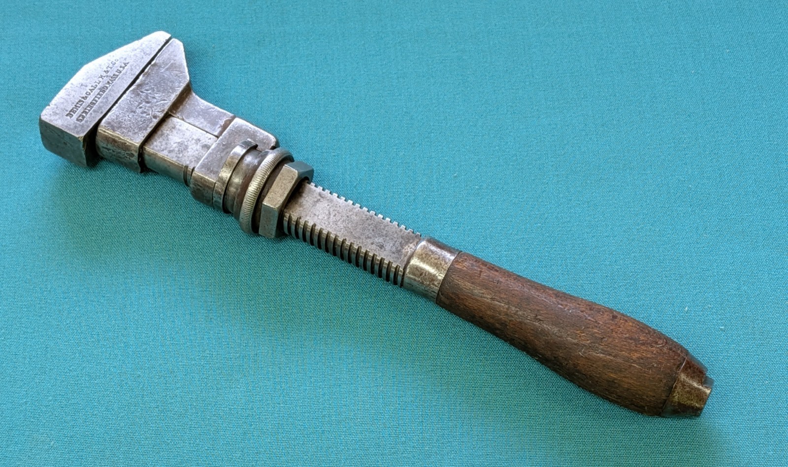 1900's Bemis & Call Co. No. 37 Nut/Monkey Wrench 10" Wood Handle Merrick Pattern