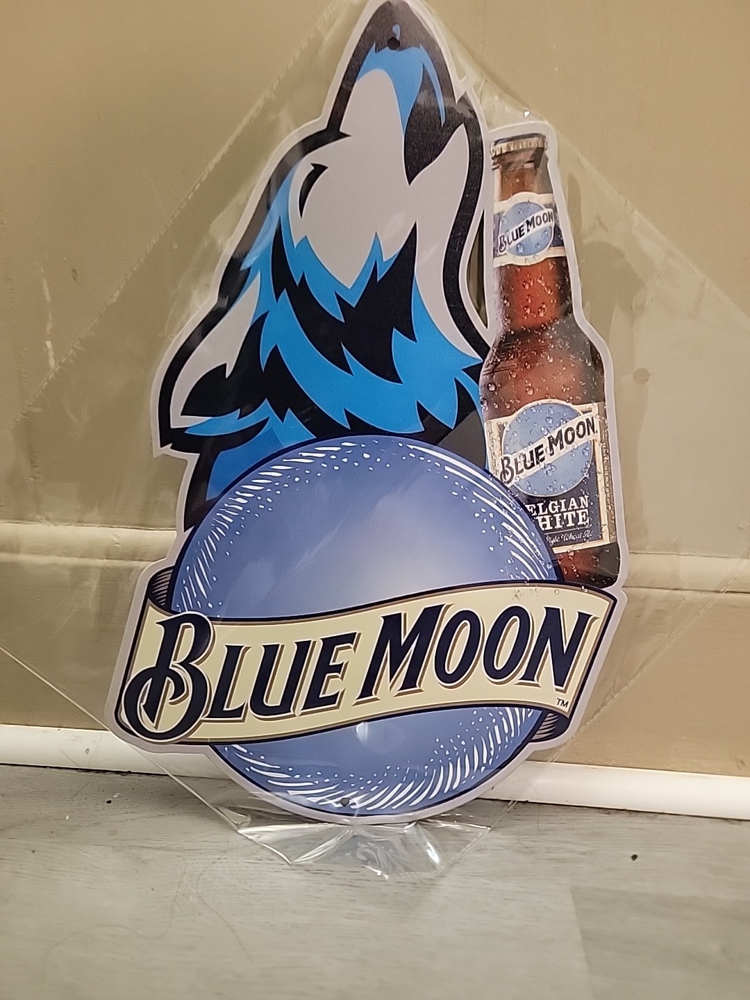 Blue Moon Beer Advertising Wolf Metal Sign Bar Man Cave Garage 16"× 11"