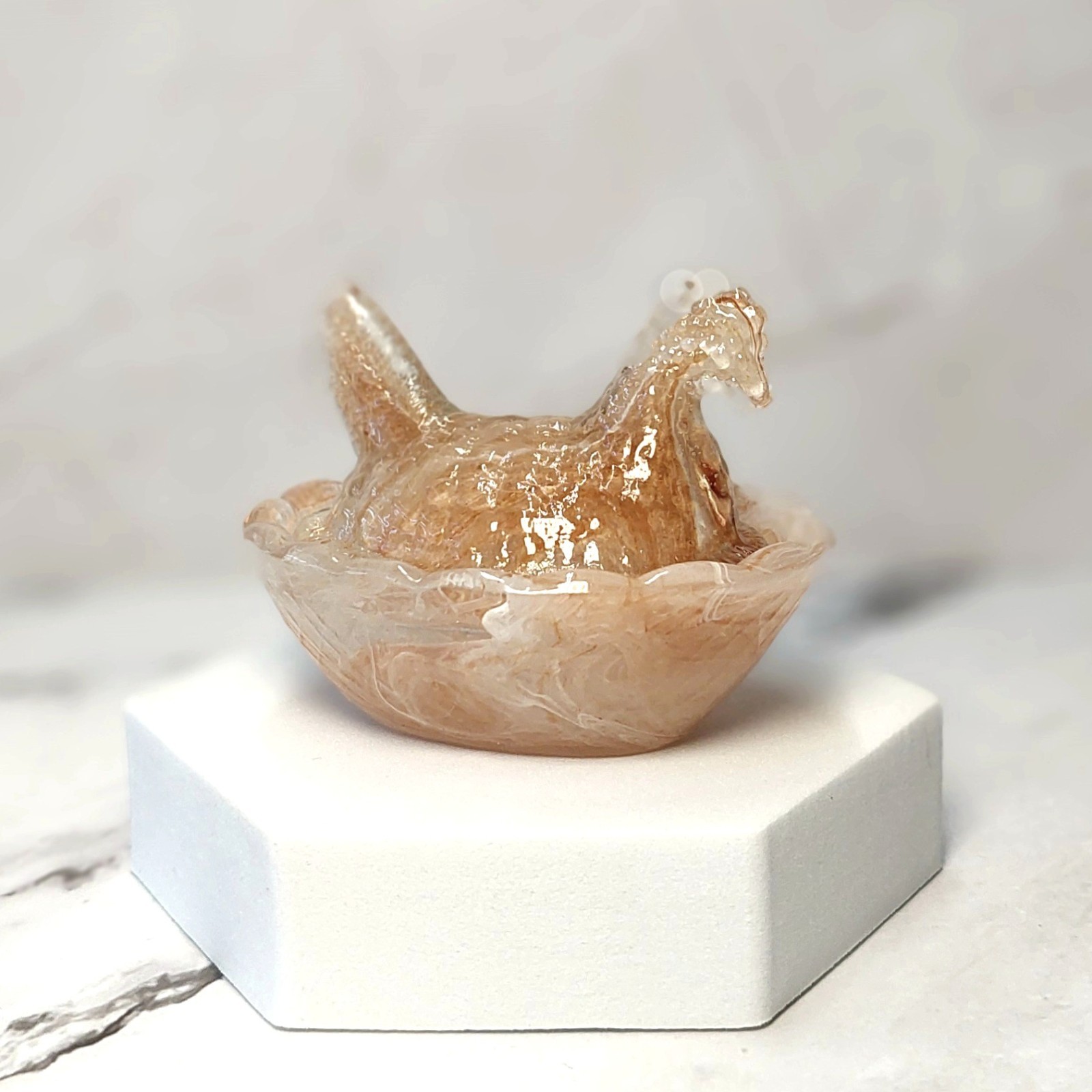 Chocolate Swirl Hen on Nest Chicken Salt Dish, Depression Style Glass, VTG Style