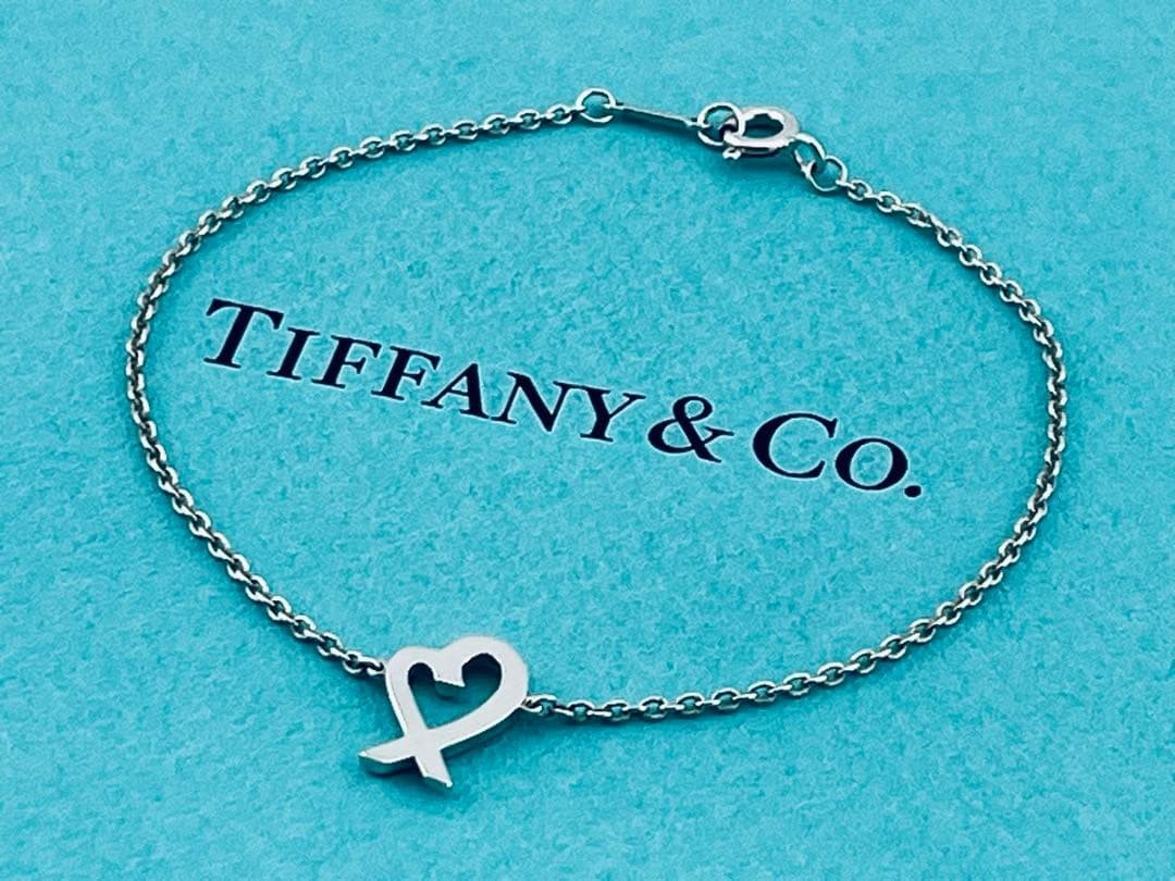 f103 Excellent condition Tiffany & Co. Loving Heart Bracelet Bangle 925