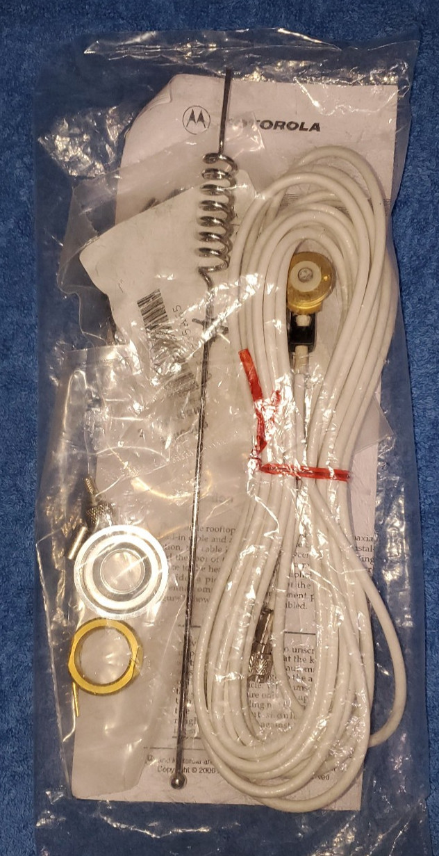NEW MOTOROLA RRA4935-RRA4936 MOBILE ANTENNA W/ HARDWARE KIT 800/900 MHz