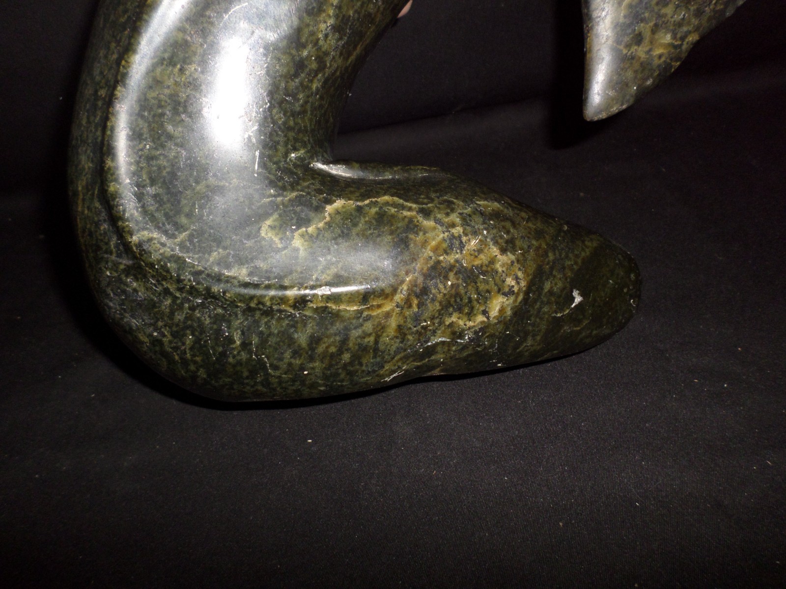 Fine Antique Native American Alaskan Cape Dorset Carved Serpentine Whale 10lb