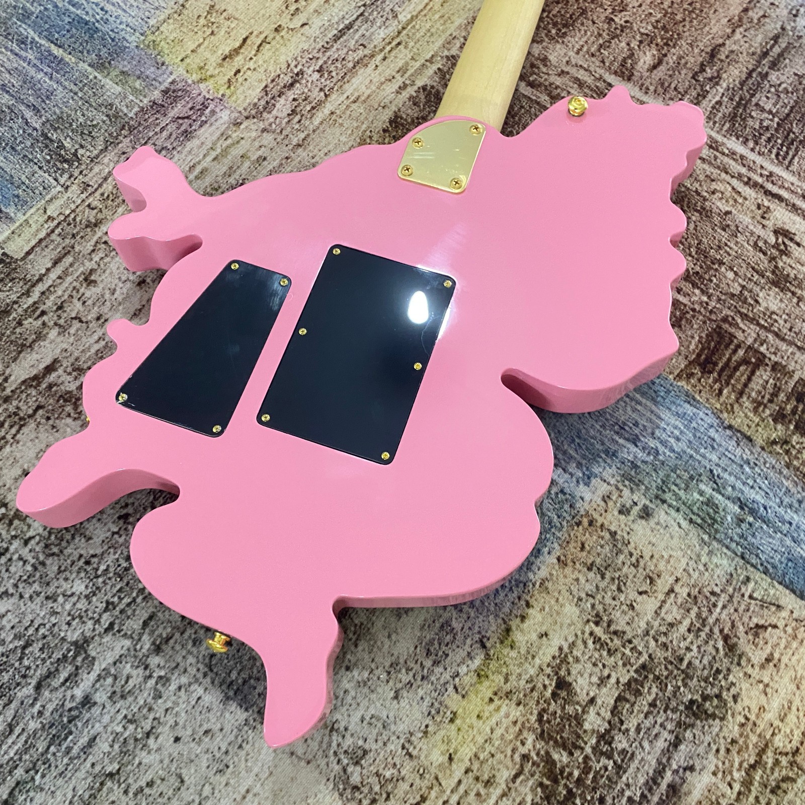 Anime&Manga beautiful girl shaped Electric Guitar Tremolo HH Pickups 24Frets