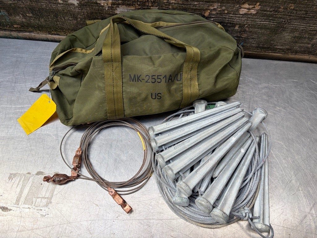 Military Surface Wire Grounding Kit SWGK MK-2551A/U PORTABLE HAM, CB, RADIO