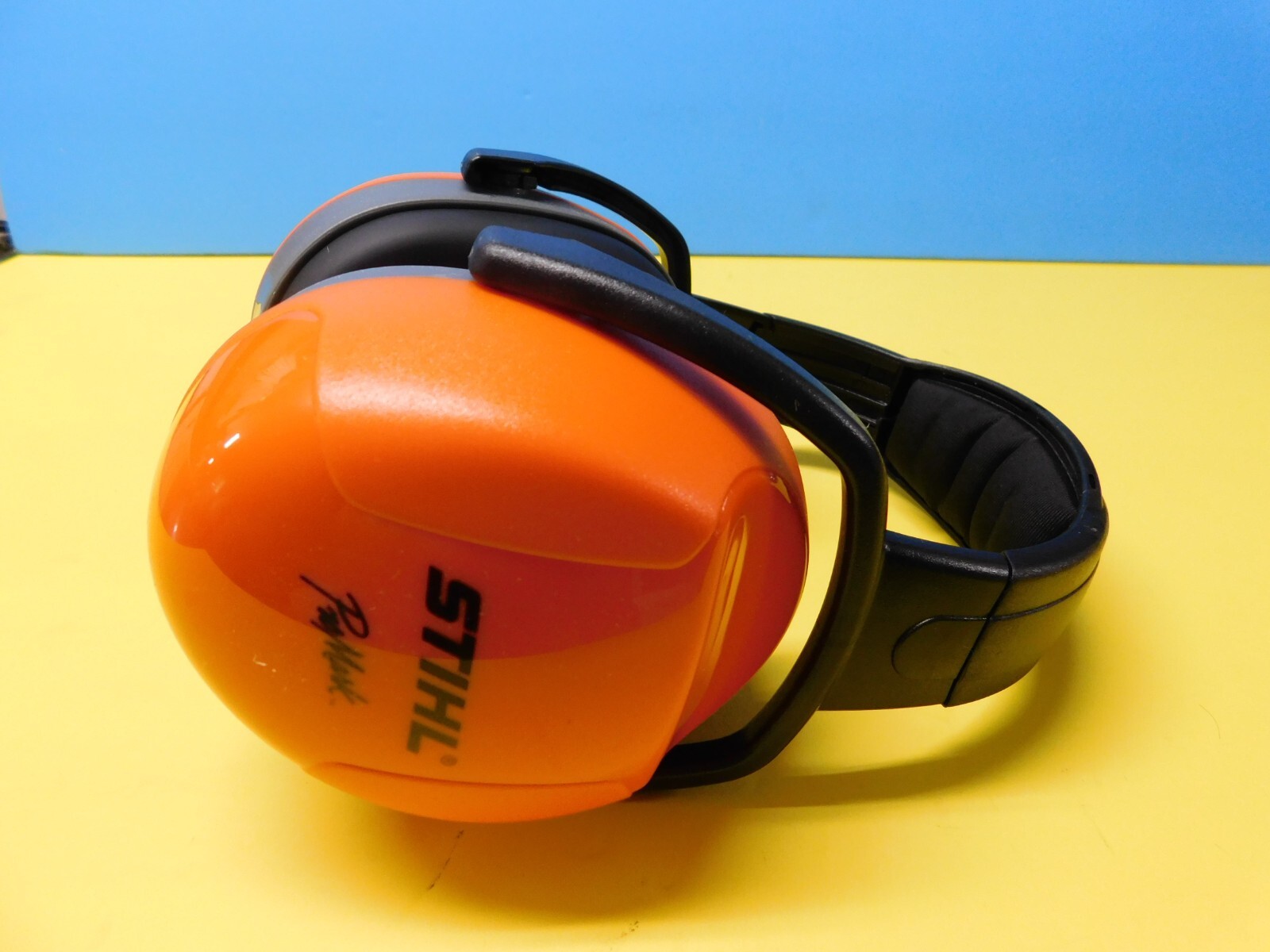 GENUINE STIHL PRO MARK HEARING PROTECTION HP 29 NRR 29DB # 7010 884 0510