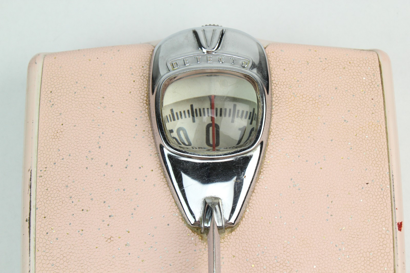 VINTAGE MID CENTURY MODERN DETECTO BATHROOM SCALE PINK MCM HOME DECOR ATOMIC