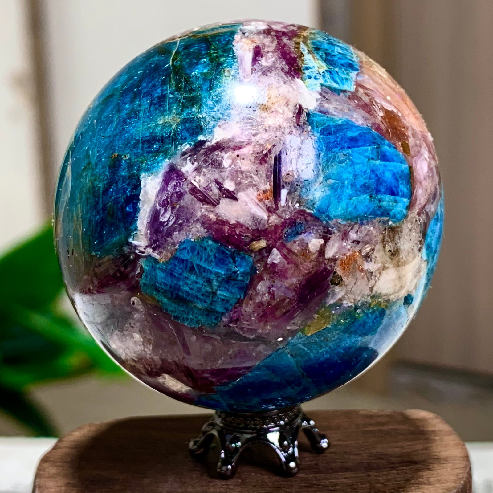 160G Natural Blue Aptite +Sun Stone purple lepidolite Sphere mineral sample