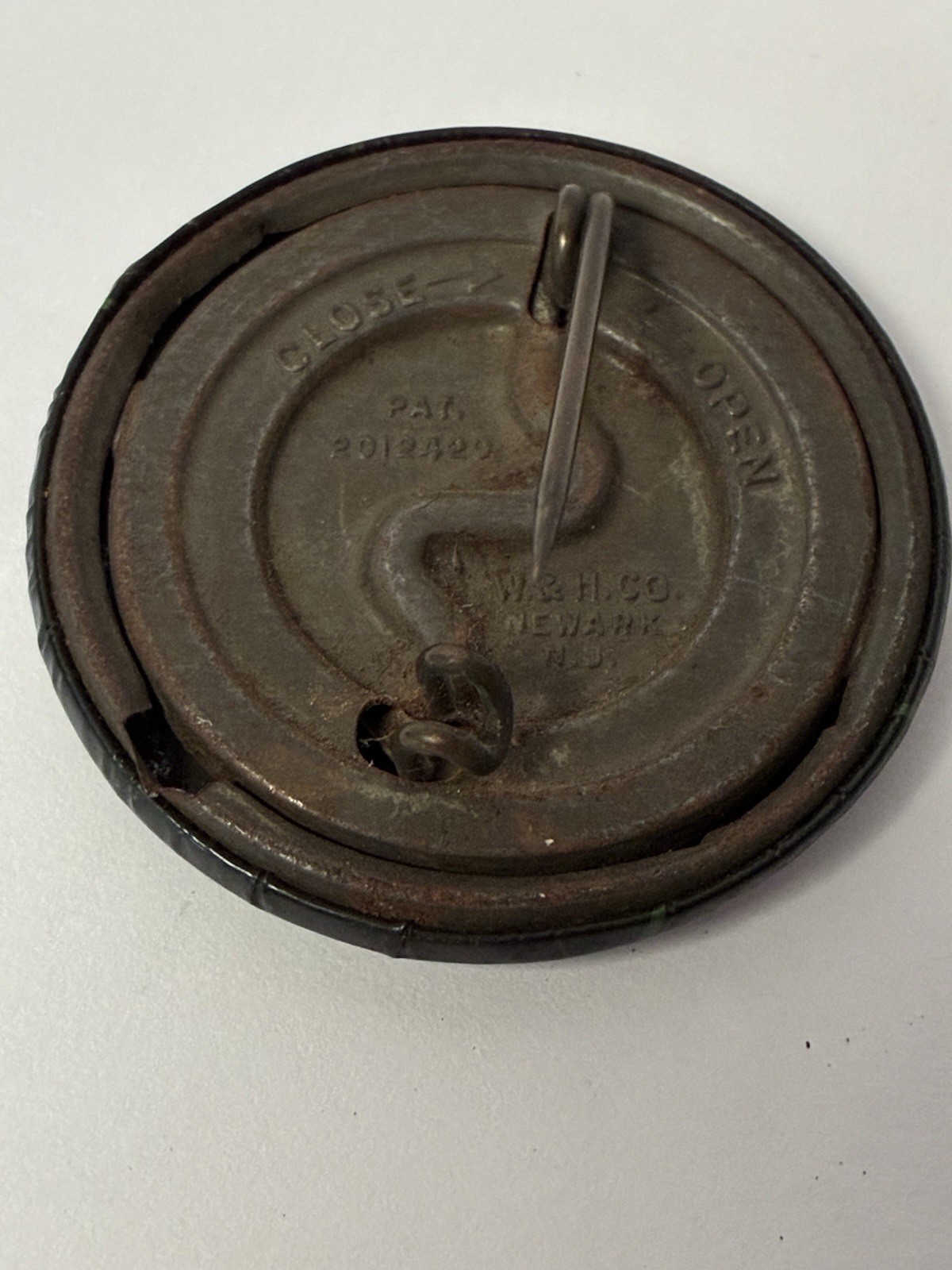 Vintage 1940 West Virginia Resident Hunting/Fishing License Badge/Button/Pin