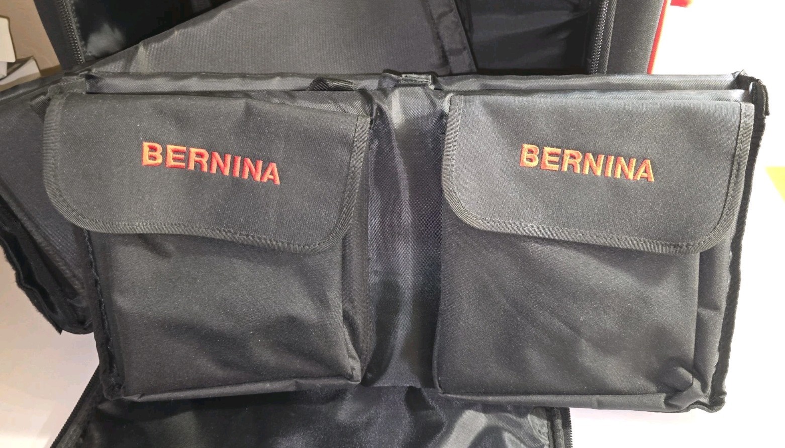 Nice Bernina Large Sewing Machine Luggage Carrying Bag Black & Red Case