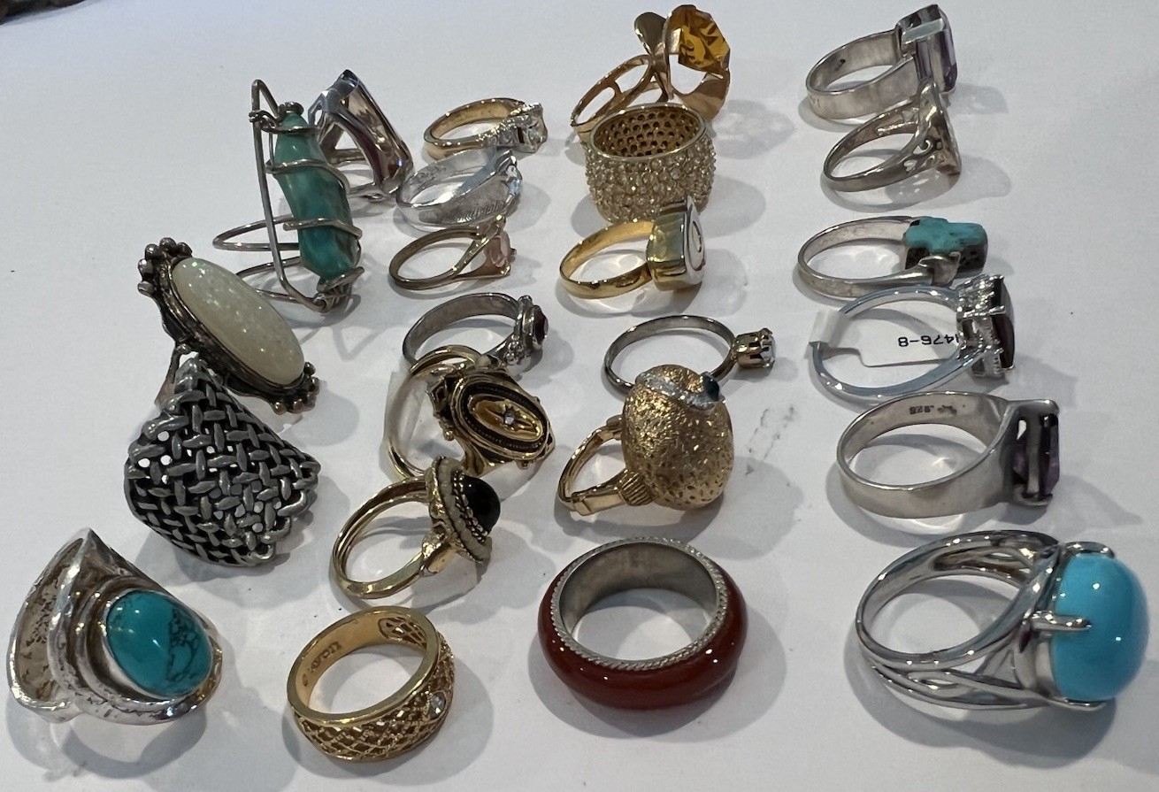 Vintage Costume Jewelry Lot Of 24 Mixed Rings w/ Gemstones Sterling Turquoise