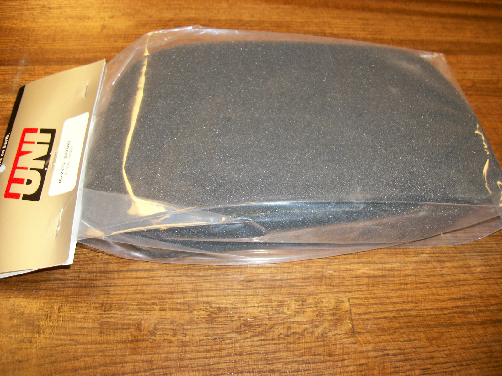 Suzuki  GT750 Le Mans  Air Filter UNI NU-2479 GT 750 1974 1975 1976 1977