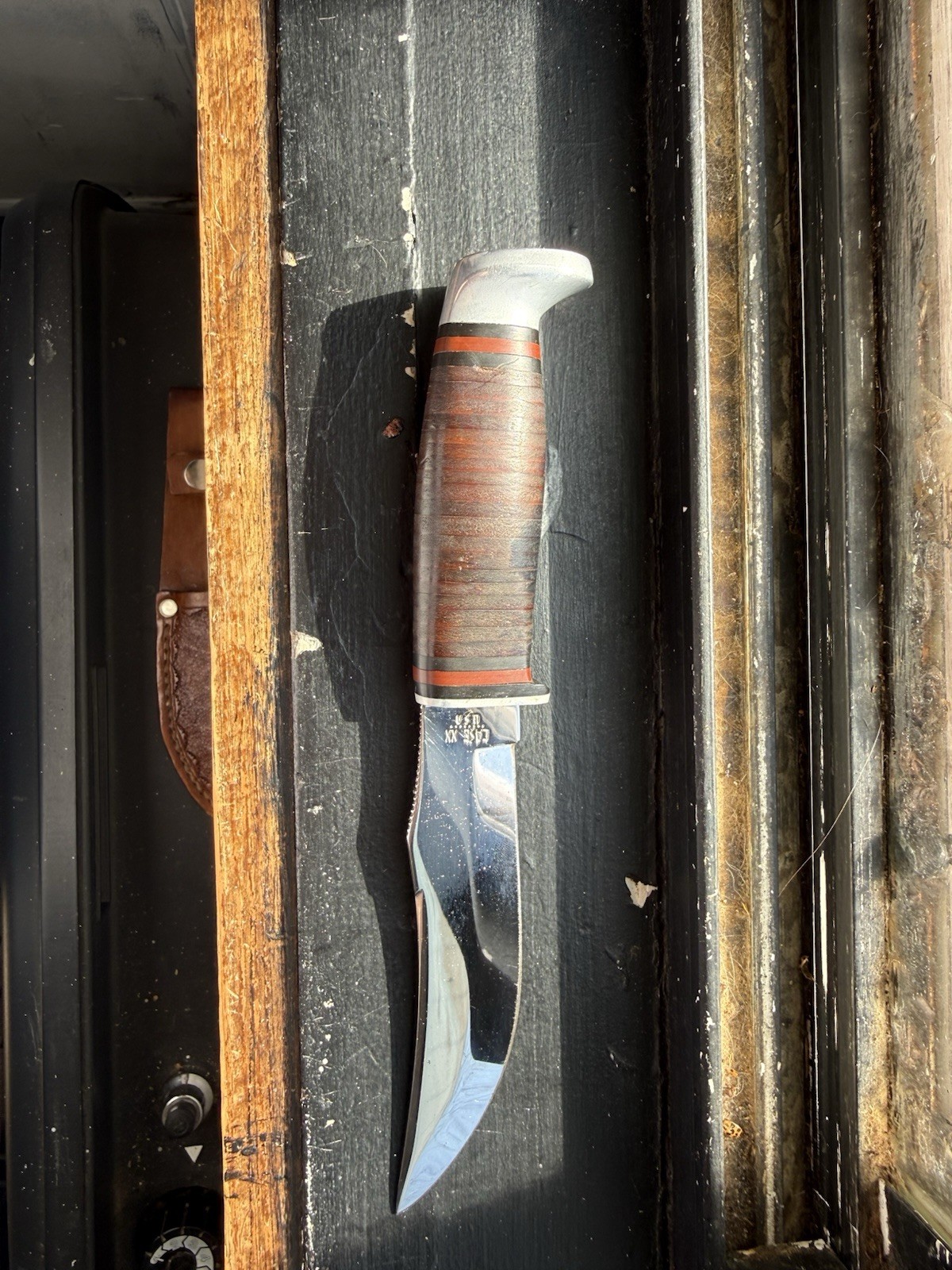 Case Vintage 5" Clip Point Fixed Blade Hunting Knife Leather Handle w/ Sheath