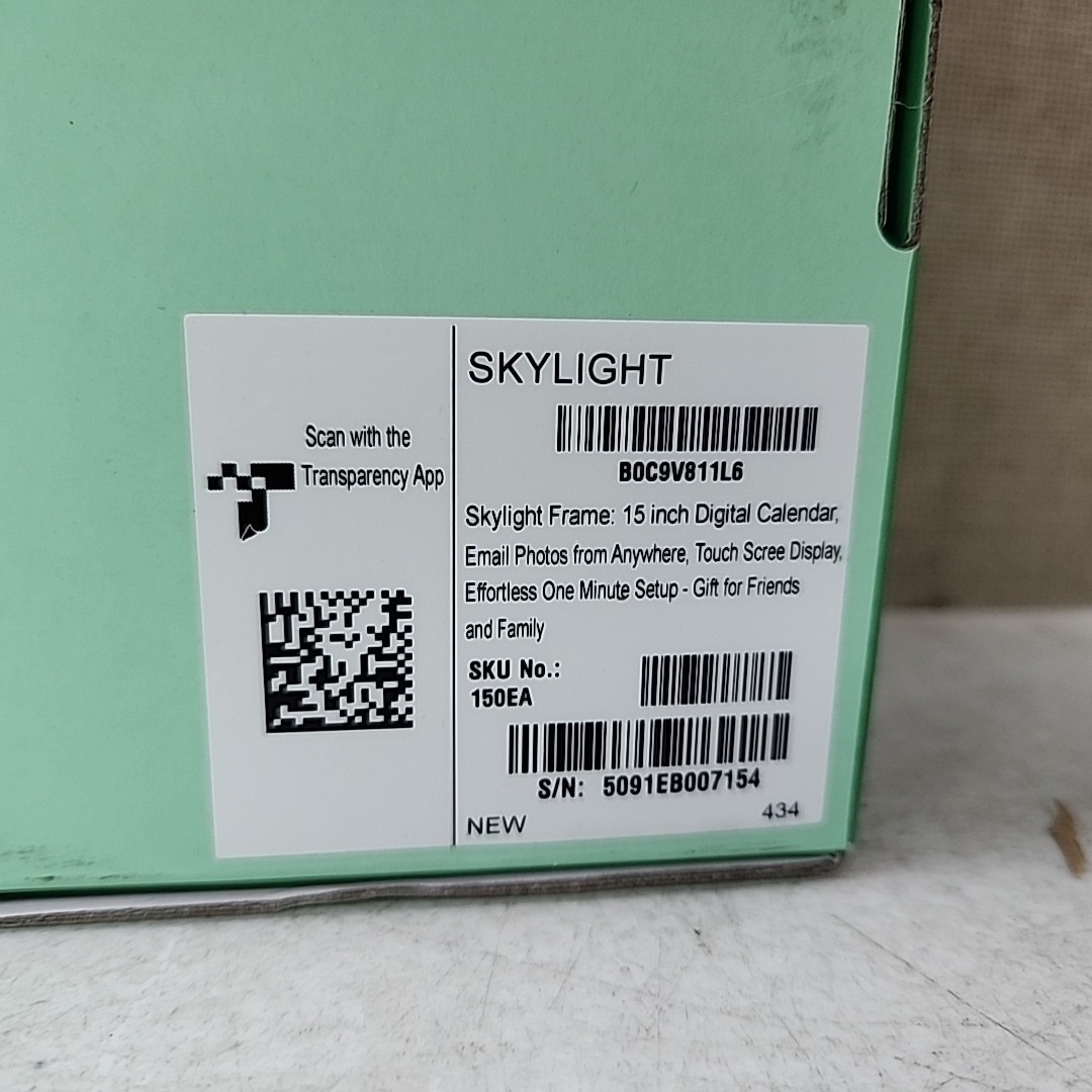 NEW Skylight Calender 15" Touchscreen Smart Calendar and Chore Chart - White