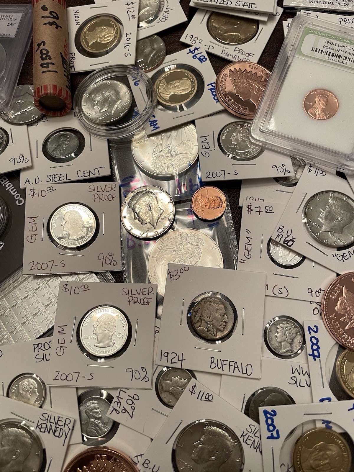 🔥ESTATE SALE Silver Coin & Currency Lot - Silver Gold & CU In Premium Cigar Box